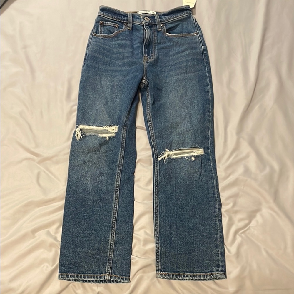 Abercrombie & Fitch Women's Blue Distressed Jeans